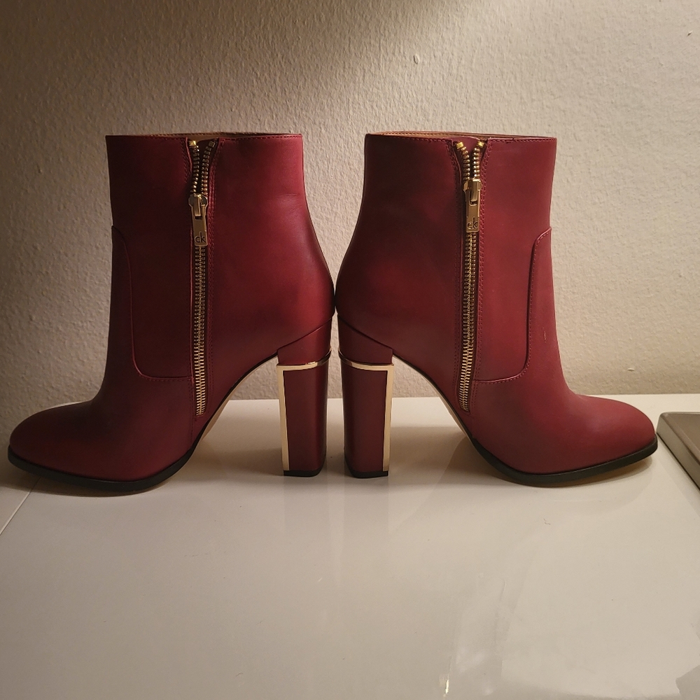 Ankle booties